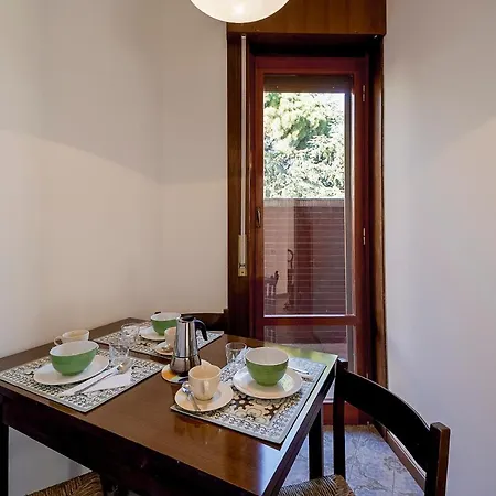Portosole Attic - With Terrace And Private Parking Apartmán *