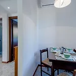 公寓 Guesthost - Portosole Attic - With Terrace And Private Parking *
