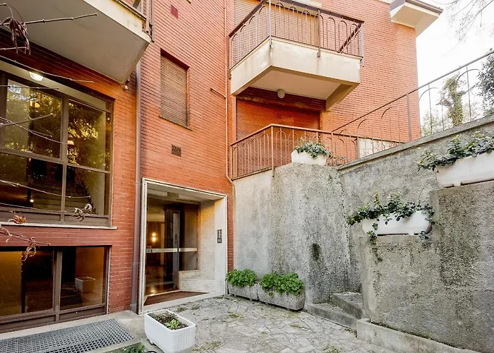 Guesthost - Portosole Attic - With Terrace And Private Parking Apartamento San Remo