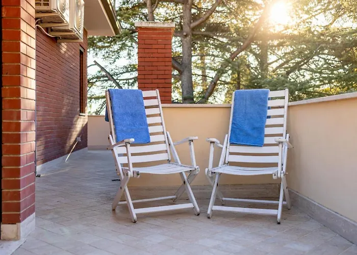 Guesthost - Portosole Attic - With Terrace And Private Parking